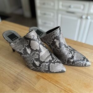 Dolce Vita Snakeskin Printed mule, size 10